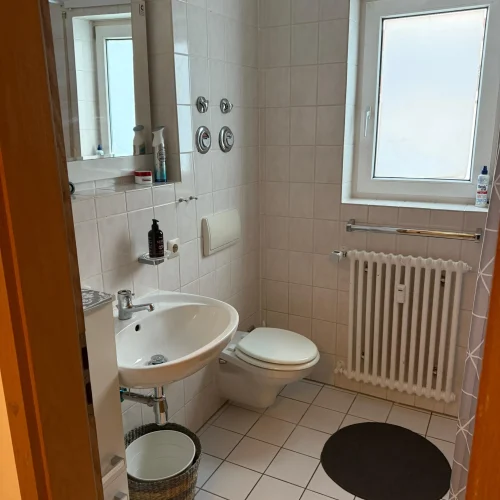 Das Bad der Arbeiterwohnung in Lörrach-Mitte in der Bergstraße 36A