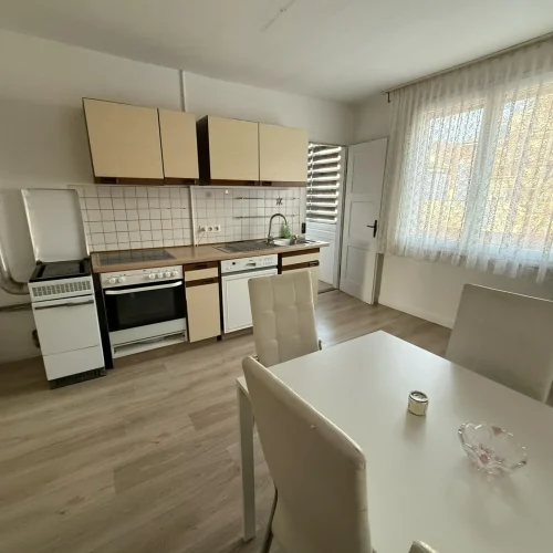 Brombacherstrasse DG